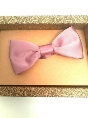 Mens Pink Bow Tie Pre-Tied Silk Classic Formal Luxury Wedding Prom Structured